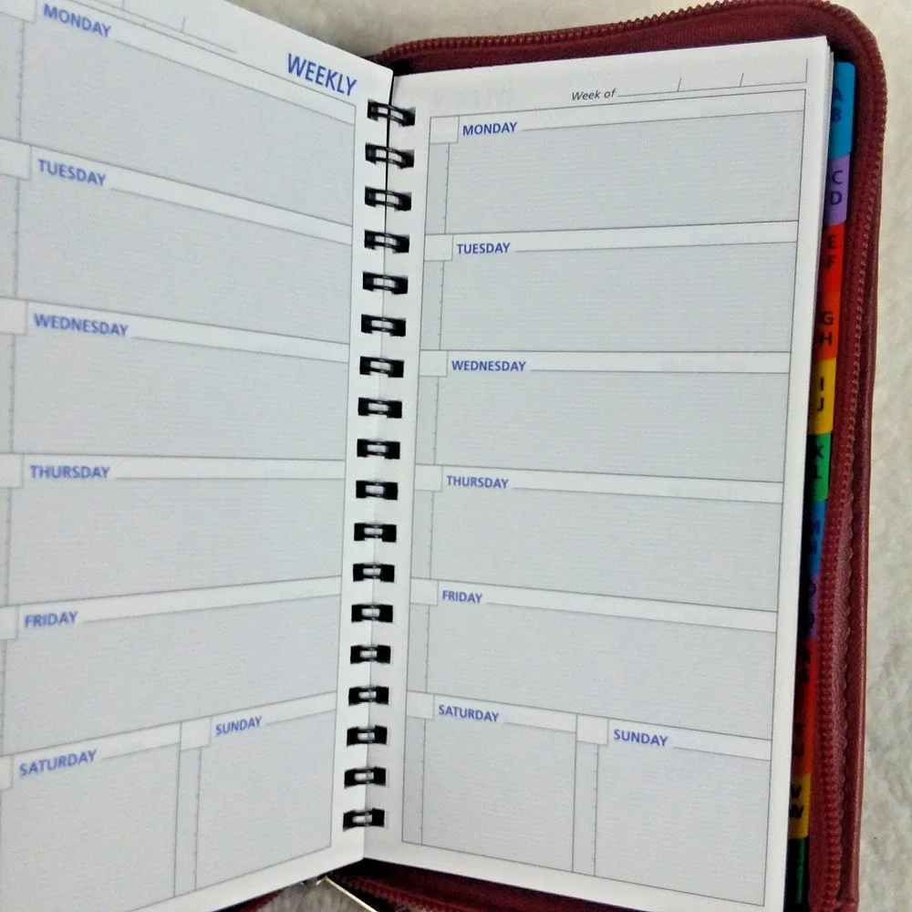 Day Runner Calendar‎ Planner Zip Around Tooled Wallet NOS Vintage